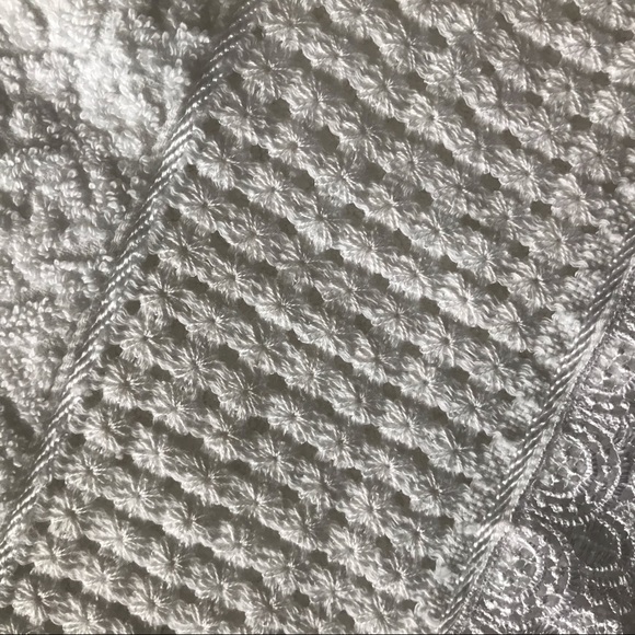 🆕 Handmade Embroidery Towel - Picture 5 of 6